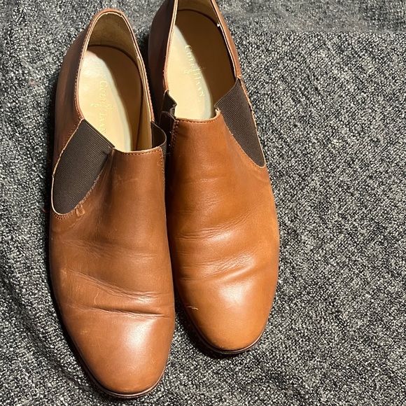 Cole Haan Women's Black and Tan Loafers both pairs included - Picture 2 of 12